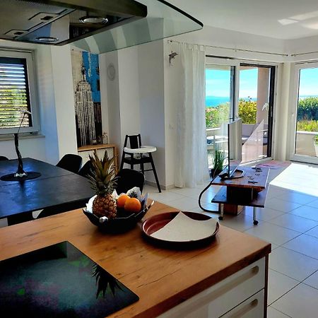 Malo Ferienvilla Privlaka, Pool, Boje, Wi-Fi, Wallbox Privlaka  Bagian luar foto